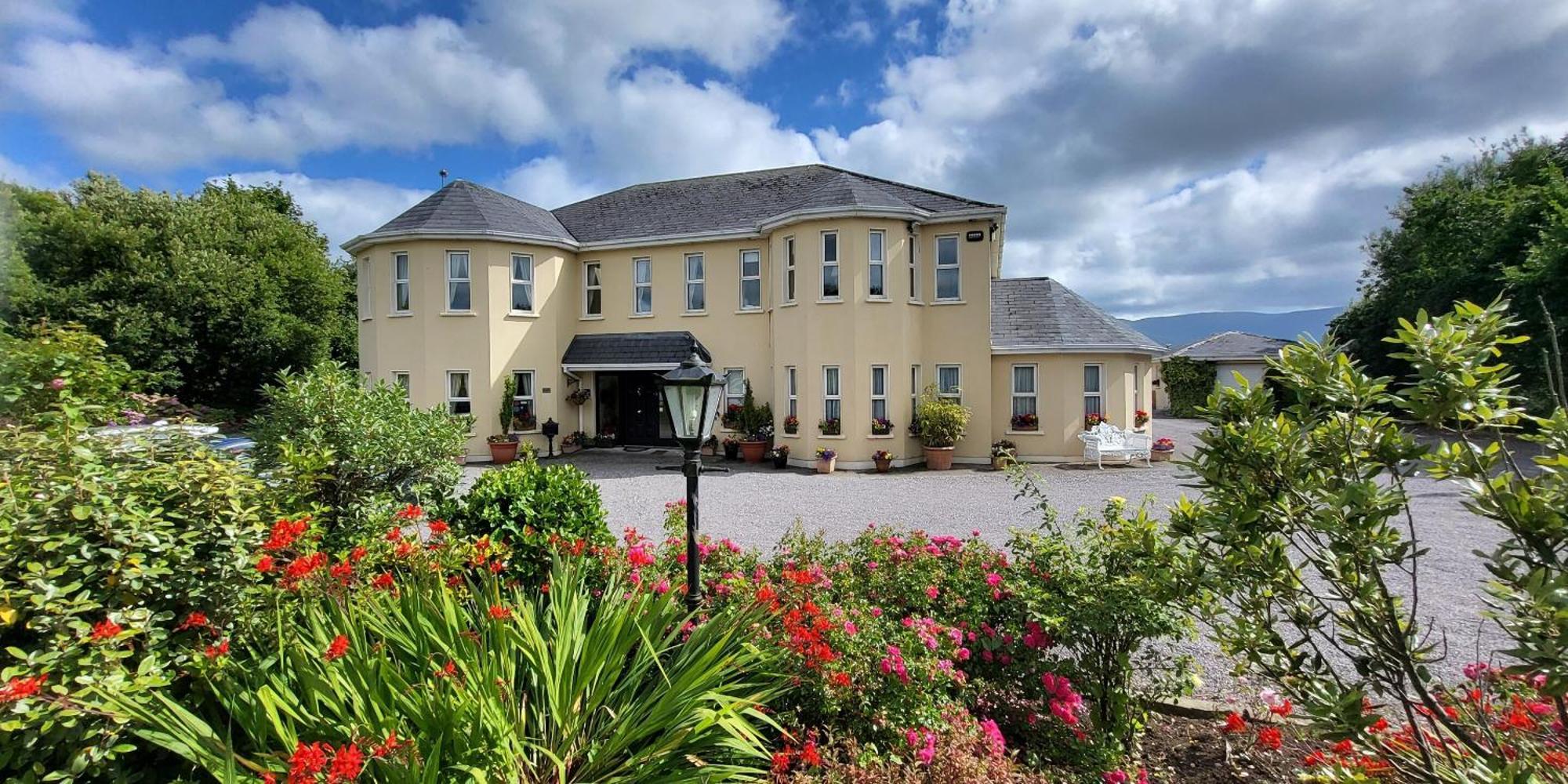 Brook Manor Lodge Τράλι Εξωτερικό φωτογραφία